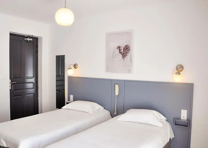 Dog Friendly Hotels in Calvi (Corsica)