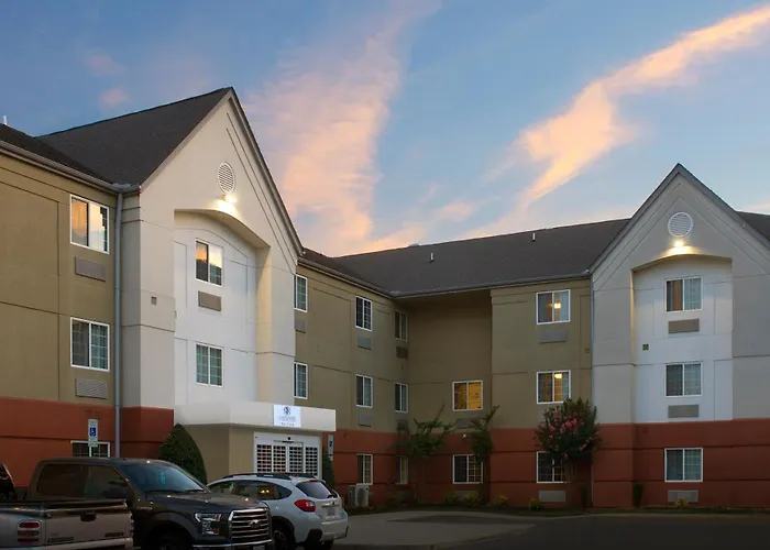Dog Friendly Hotels in Richmond