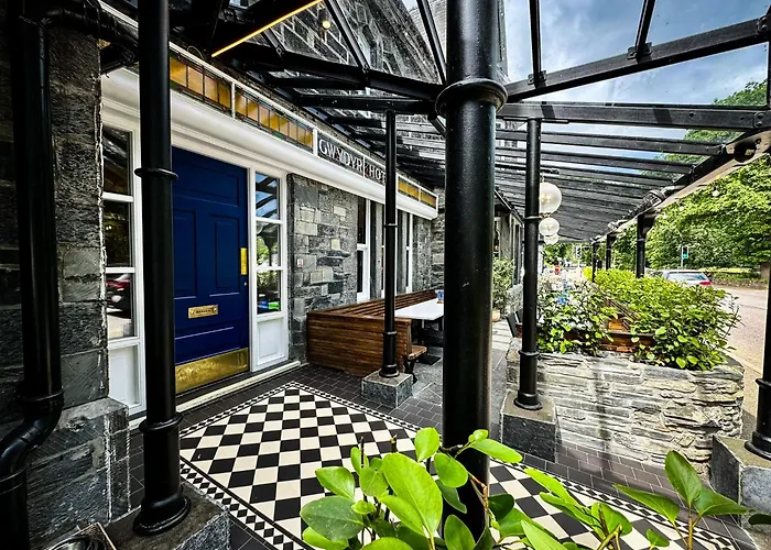Dog Friendly Hotels in Betws-y-Coed