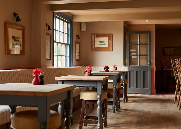 Dog Friendly Hotels in Newbury (Berkshire)