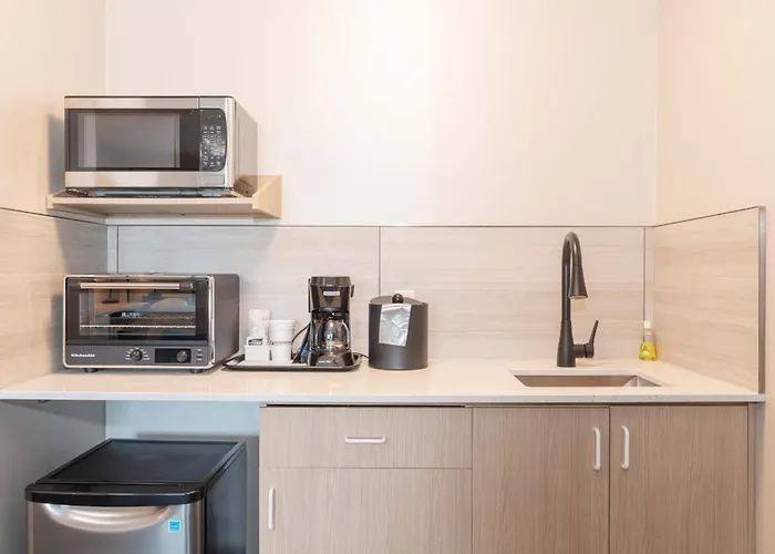 Dog Friendly Hotels in Quesnel