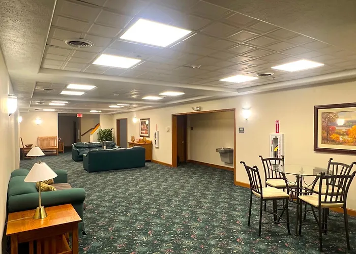 Dog Friendly Hotels in Paw Paw