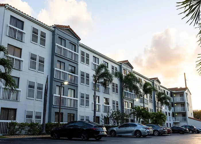 Dog Friendly Hotels in Boca Raton