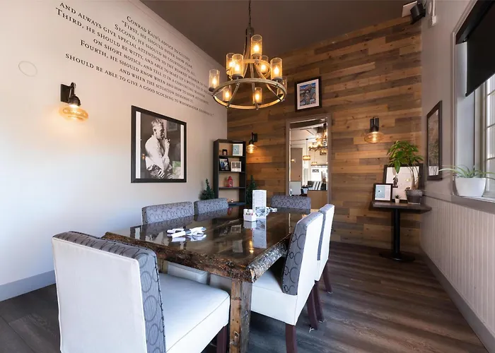 Dog Friendly Hotels in Radium Hot Springs