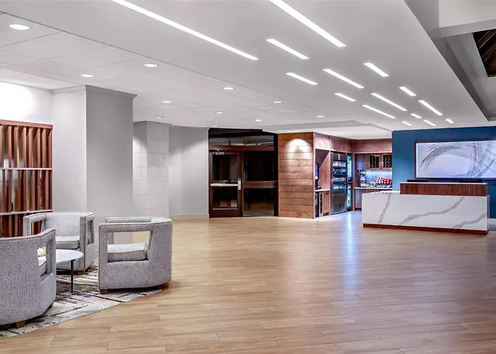 Dog Friendly Hotels in Westborough