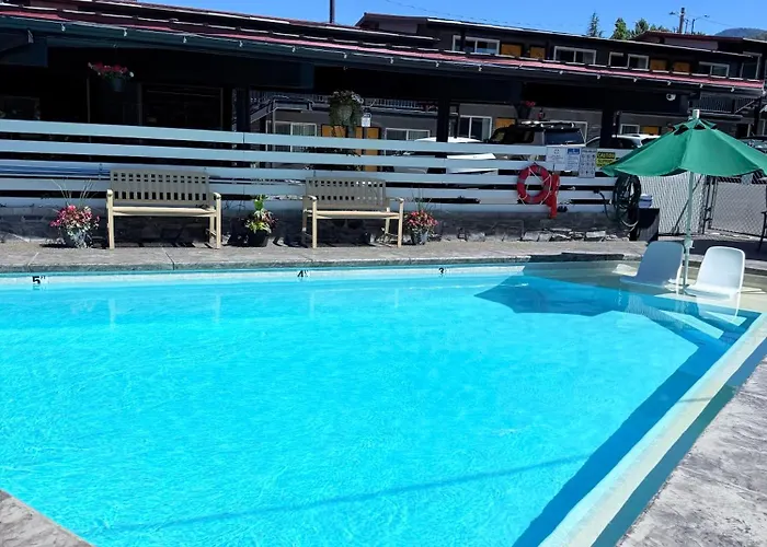 Dog Friendly Hotels in Ashland