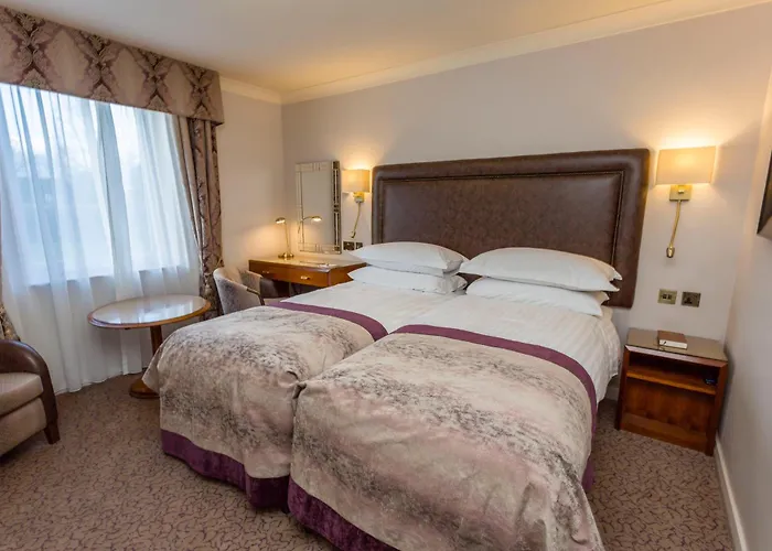 Dog Friendly Hotels in Stratford-upon-Avon