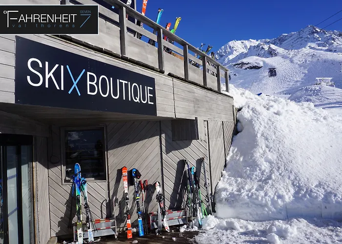 Dog Friendly Hotels in Val Thorens