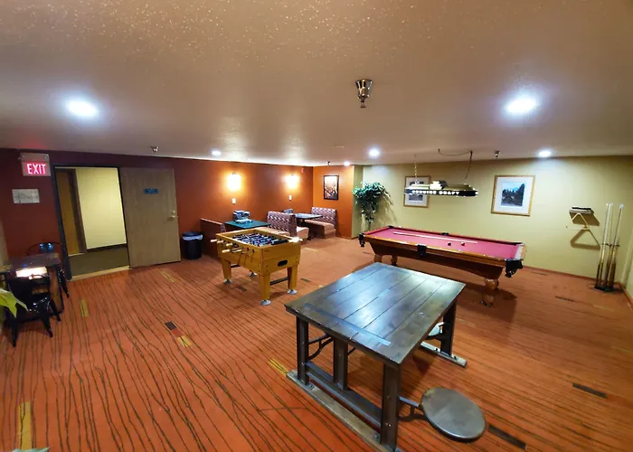 Dog Friendly Hotels in Keystone