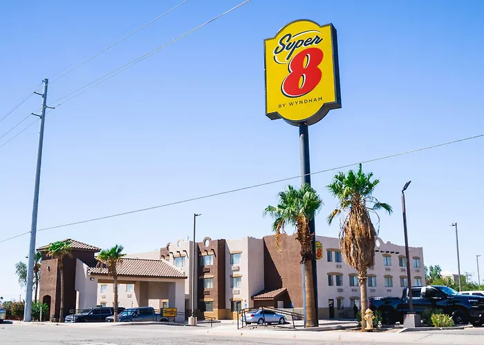 Dog Friendly Hotels in Yuma