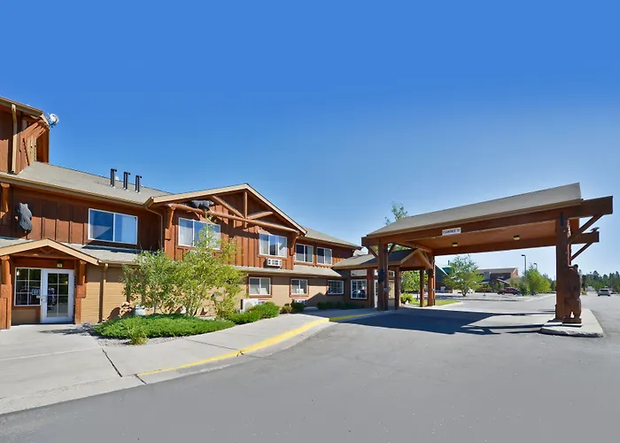 Dog Friendly Hotels in West Yellowstone