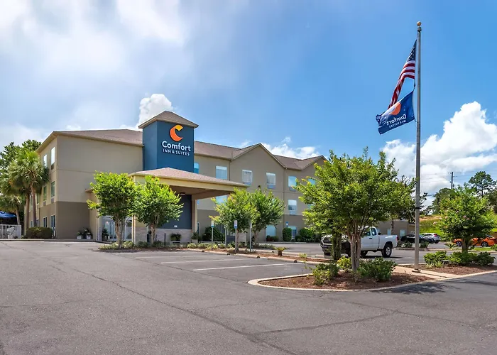 Dog Friendly Hotels in Crestview