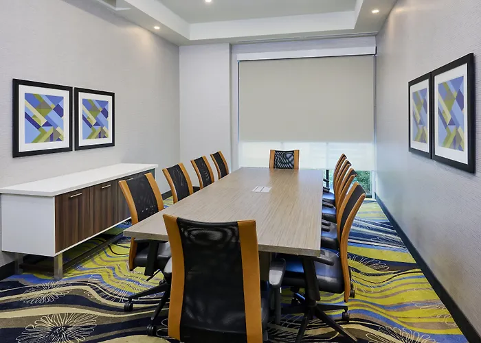 Dog Friendly Hotels in Brantford