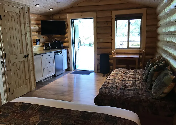 Dog Friendly Hotels in Port Hardy