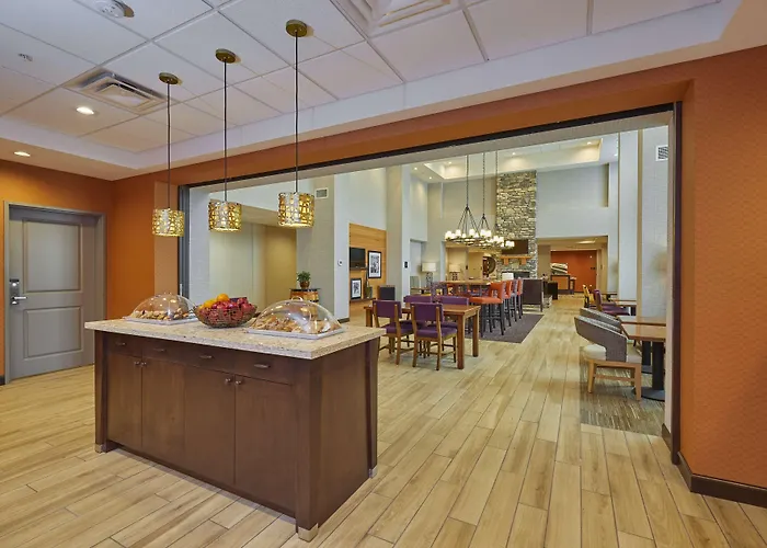 Dog Friendly Hotels in Roseburg