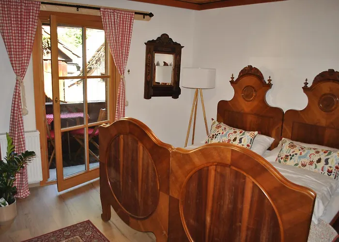 Dog Friendly Hotels in Hallstatt