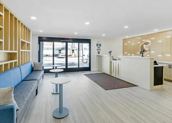 Dog Friendly Hotels in San Diego