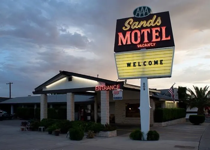 Dog Friendly Hotels in Boulder City